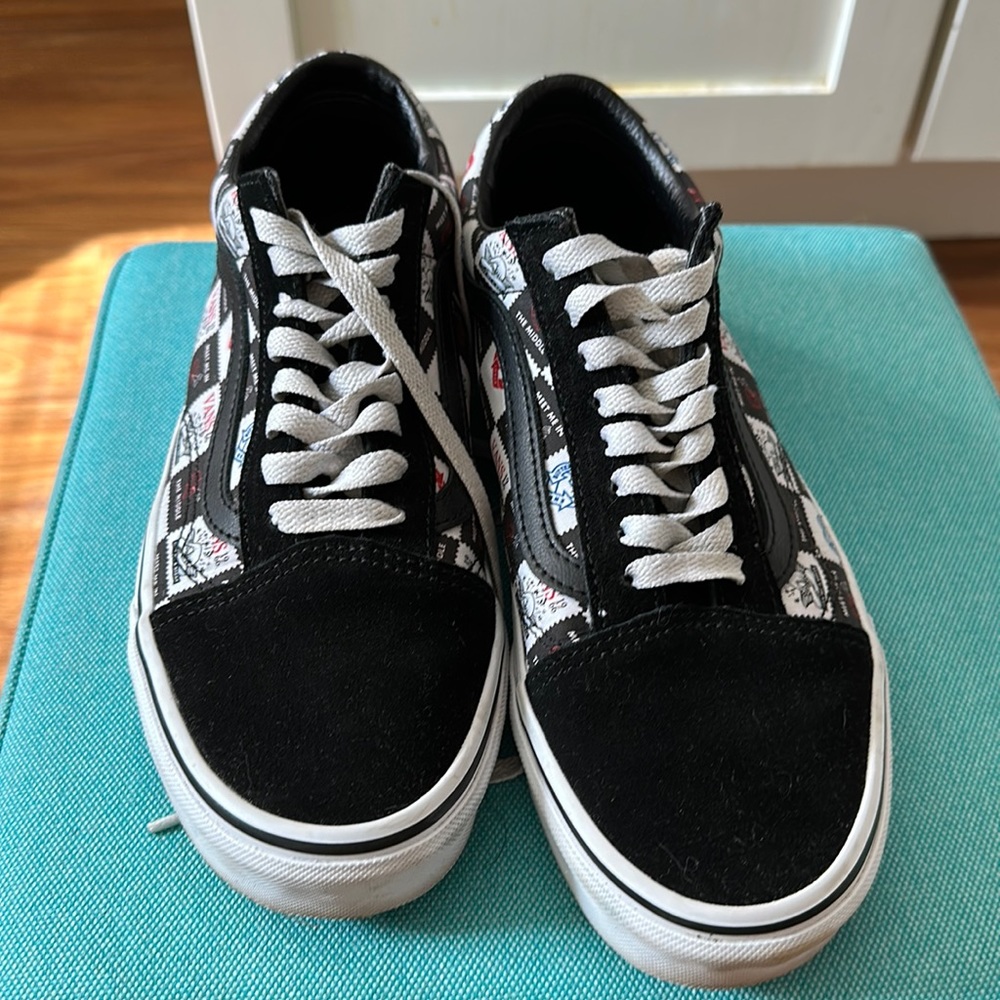 Vans Love Notes Sneakers EUC - Picture 2 of 4